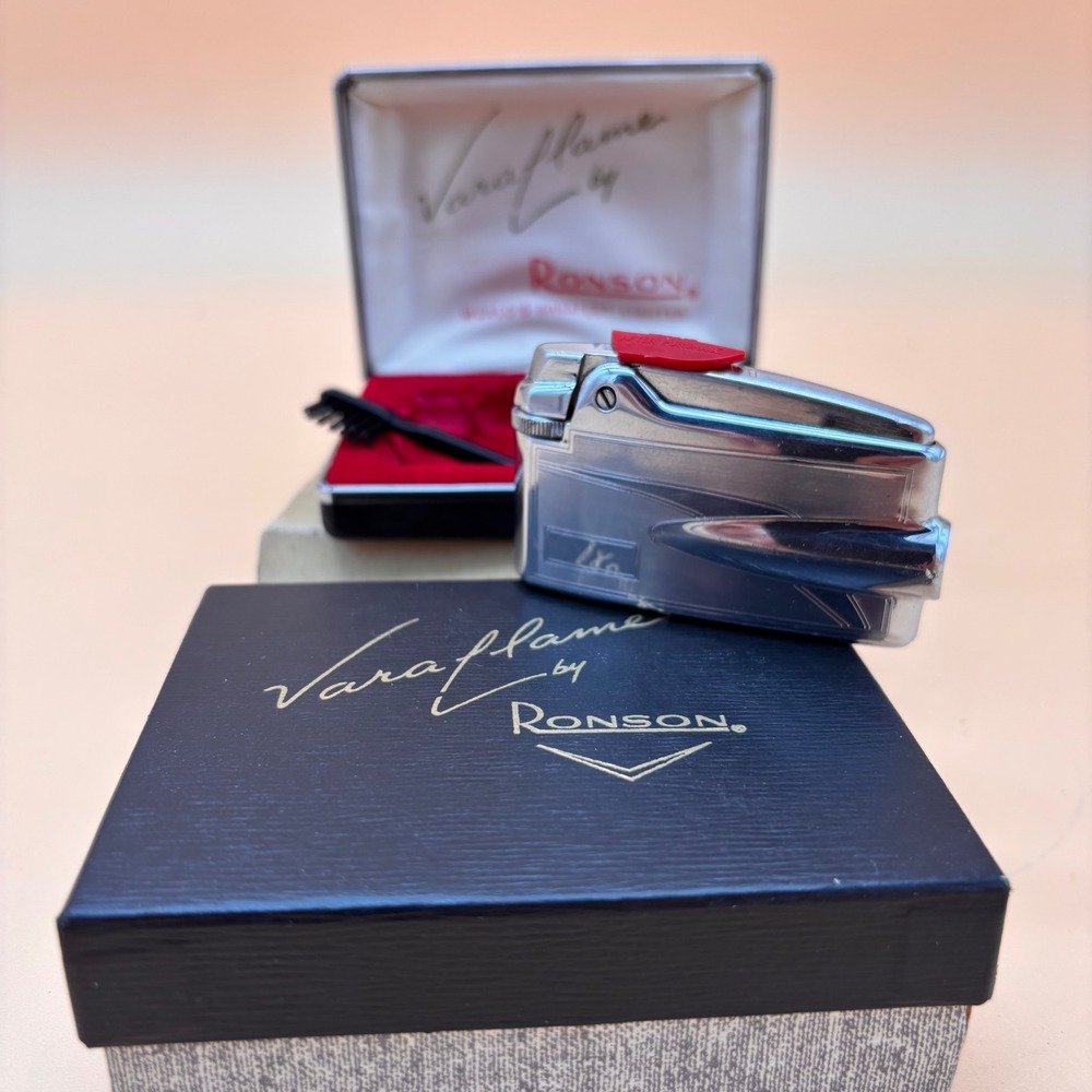Vintage Ronson Varaflame Lighter 17101 Chrome Satin Bright Finish Box Set USA